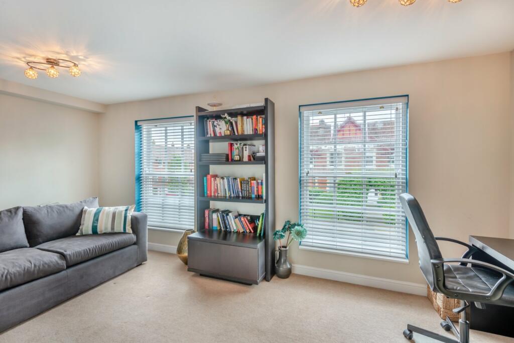 Additional property image - Goldsmith Way, St. Albans, Hertfordshire