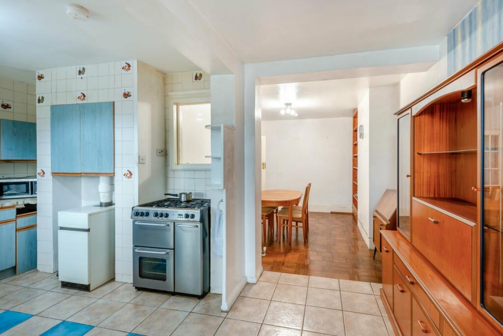 Additional property image - Sandridge Road, St. Albans, Hertfordshire