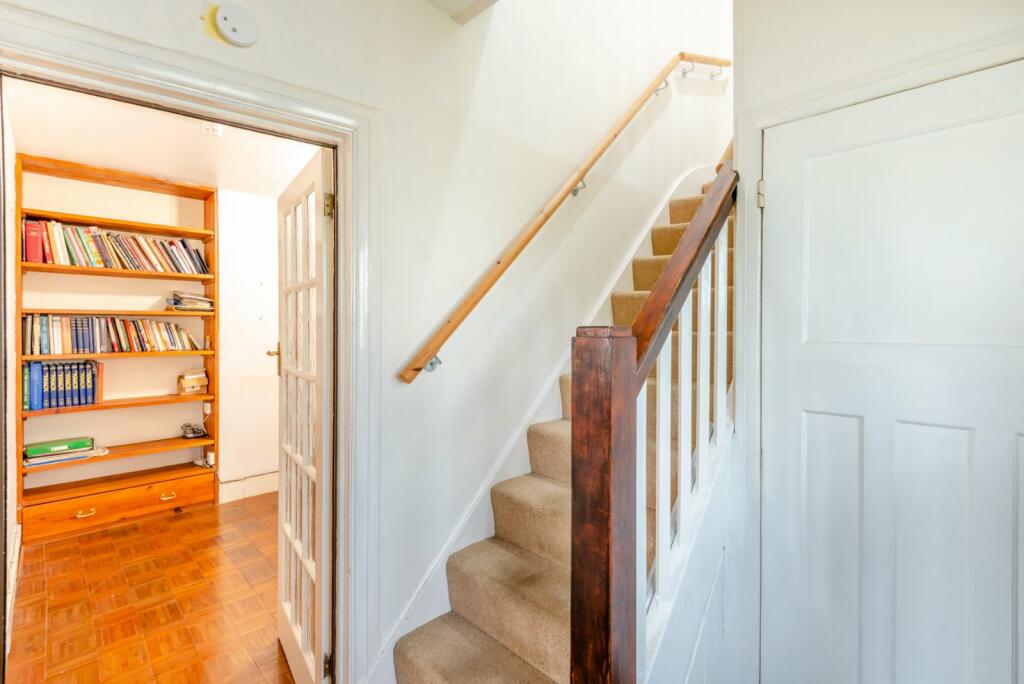 Additional property image - Sandridge Road, St. Albans, Hertfordshire