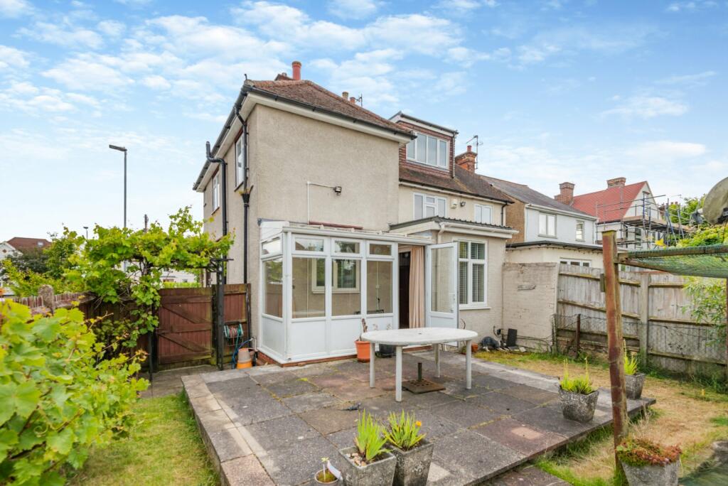 Additional property image - Sandridge Road, St. Albans, Hertfordshire