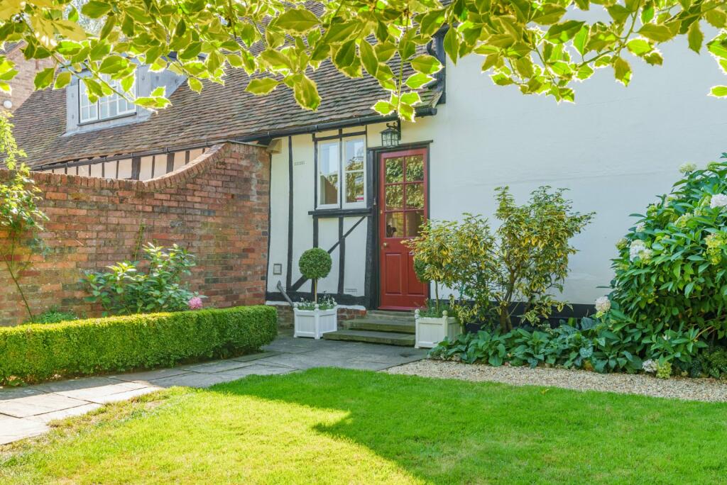 Additional property image - Fish Street, Redbourn, St. Albans, Hertfordshire