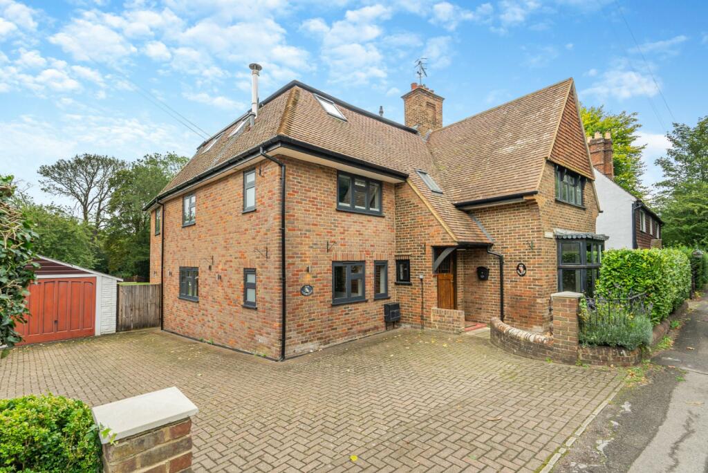 Main image of property: London Road, Hemel Hempstead, Hertfordshire