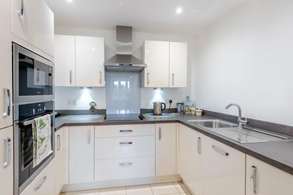 Additional property image - Flat 44, 232 London Road, St Albans