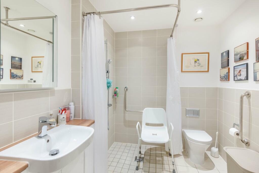 Additional property image - Flat 44, 232 London Road, St Albans
