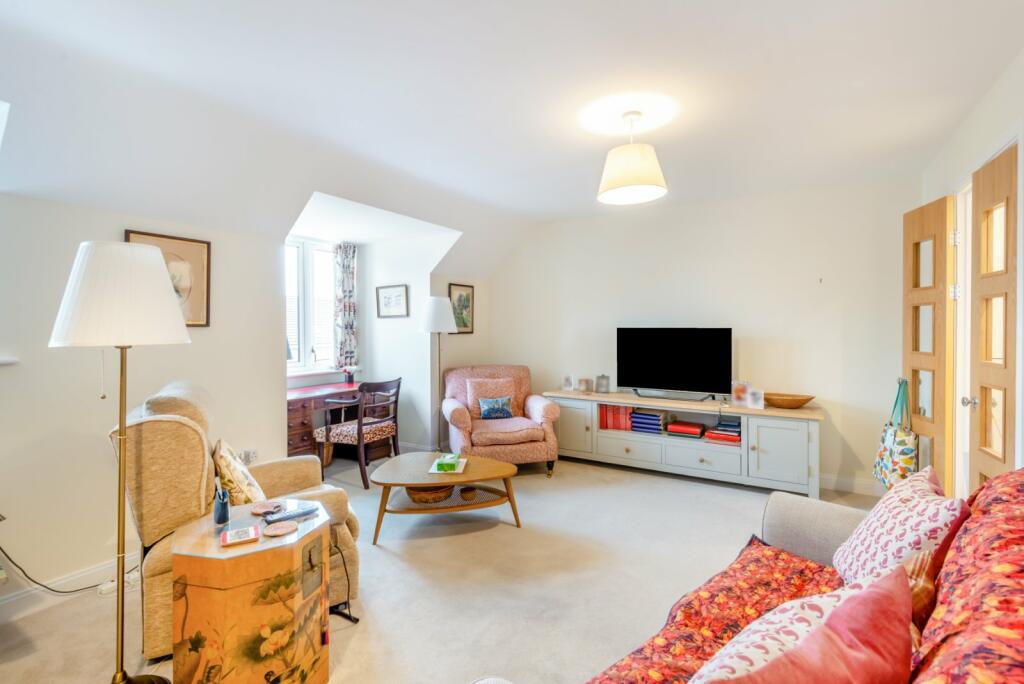 Additional property image - Flat 44, 232 London Road, St Albans