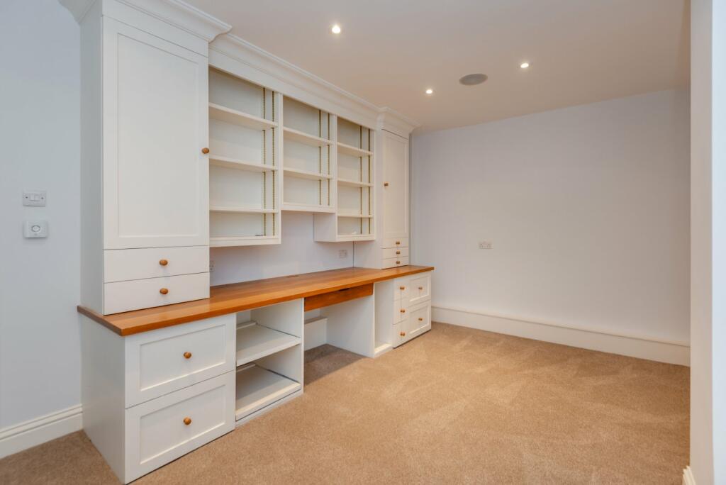 Additional property image - Verulam Road, St. Albans, Hertfordshire