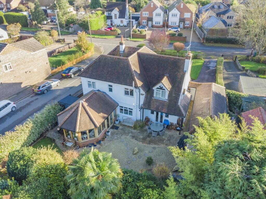 Additional property image - Park Street Lane, Park Street, St. Albans, Hertfordshire