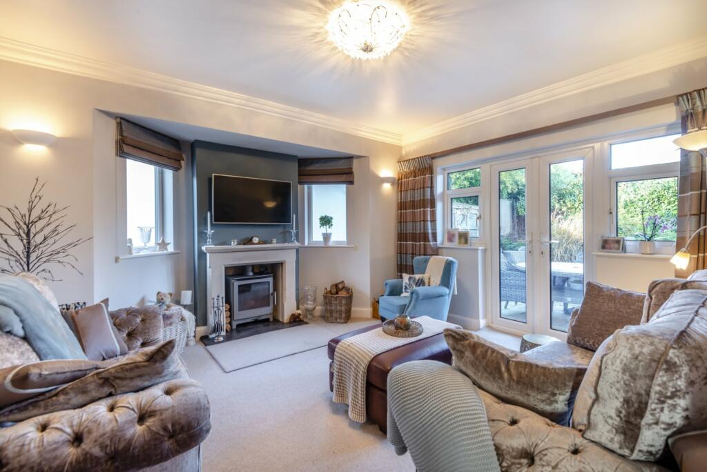 Additional property image - Park Street Lane, Park Street, St. Albans, Hertfordshire