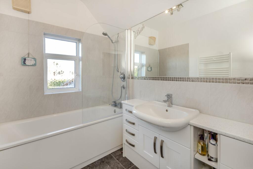 Additional property image - Park Street Lane, Park Street, St. Albans, Hertfordshire