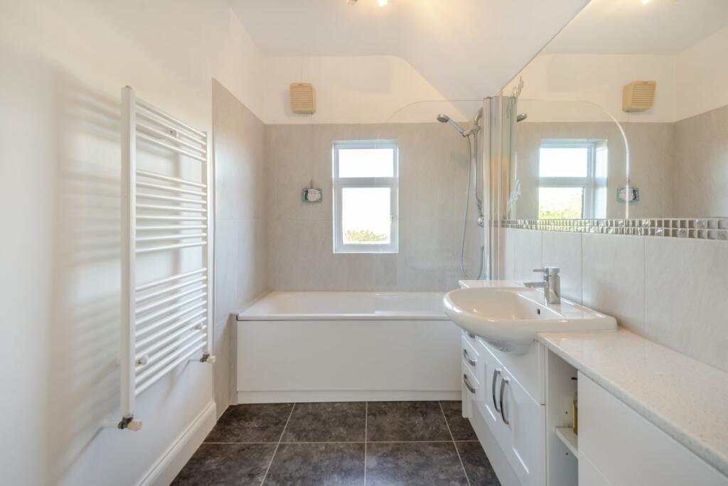 Additional property image - Park Street Lane, Park Street, St. Albans, Hertfordshire