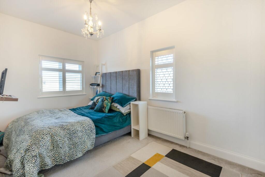 Additional property image - Park Street Lane, Park Street, St. Albans, Hertfordshire