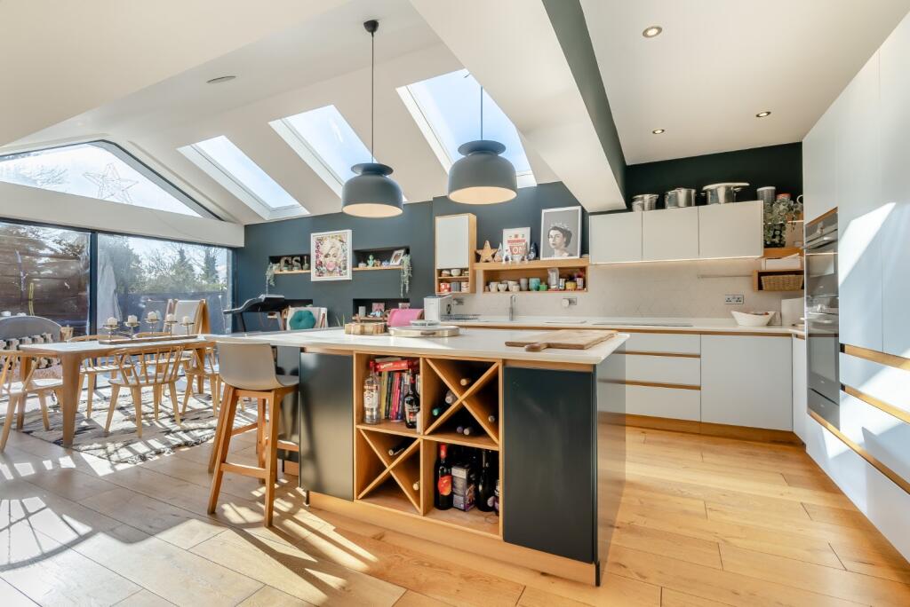 Additional property image - Salisbury Avenue, St Albans