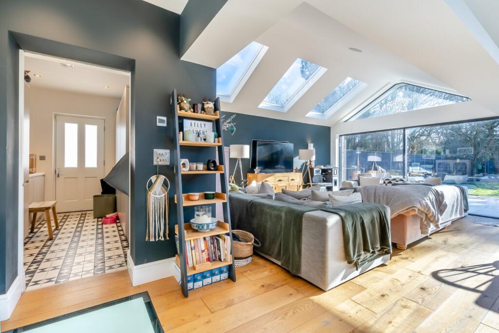 Additional property image - Salisbury Avenue, St Albans