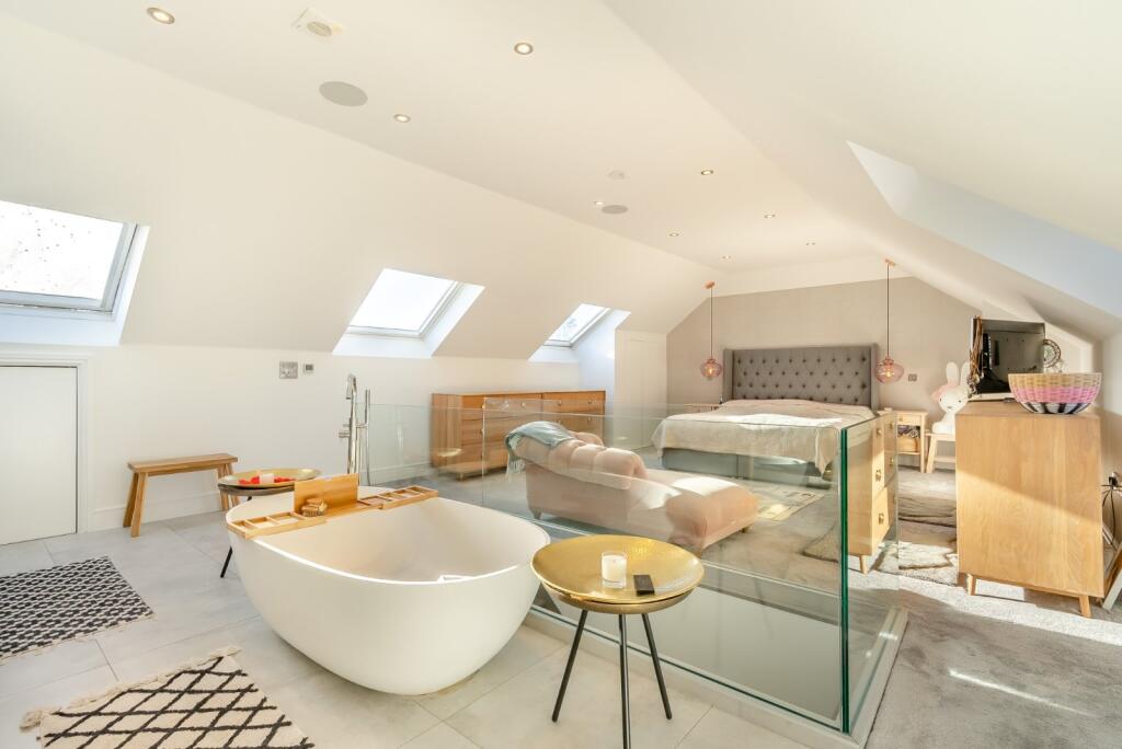 Additional property image - Salisbury Avenue, St Albans