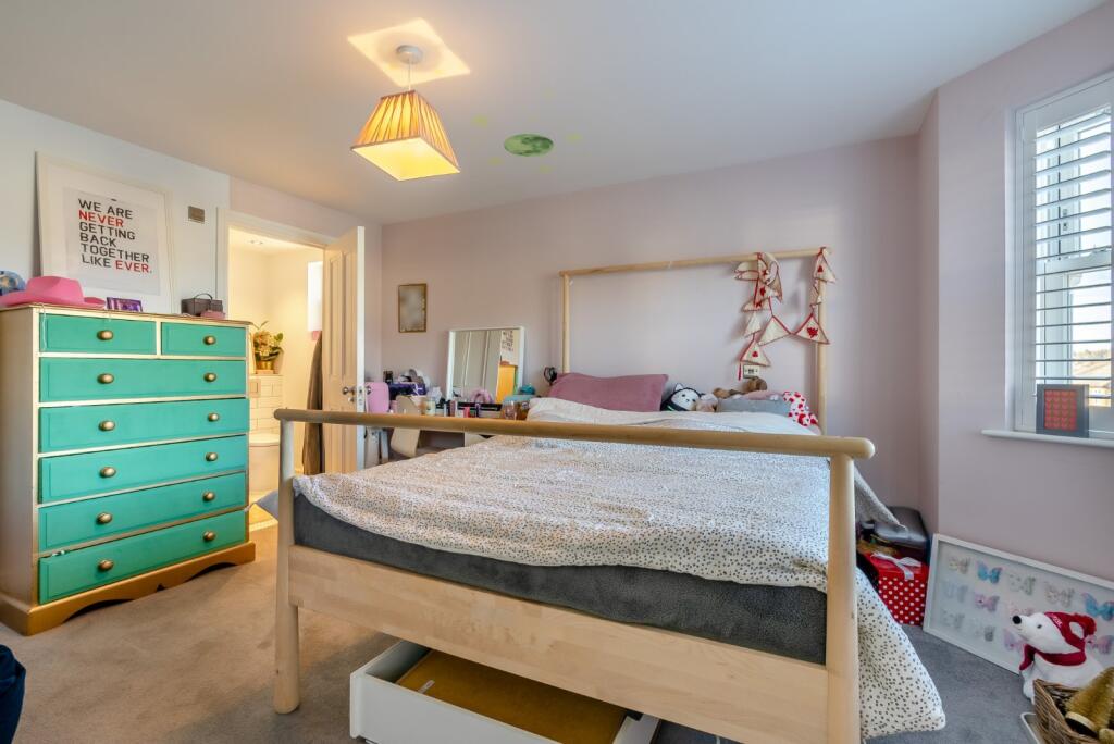 Additional property image - Salisbury Avenue, St Albans