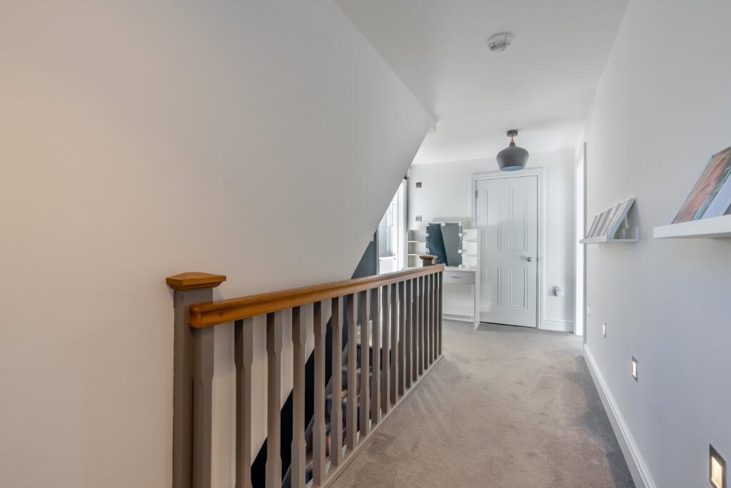 Additional property image - Salisbury Avenue, St Albans