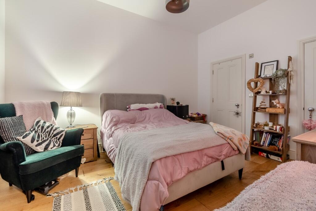 Additional property image - Salisbury Avenue, St Albans