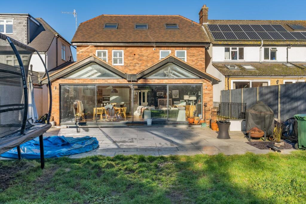 Additional property image - Salisbury Avenue, St Albans