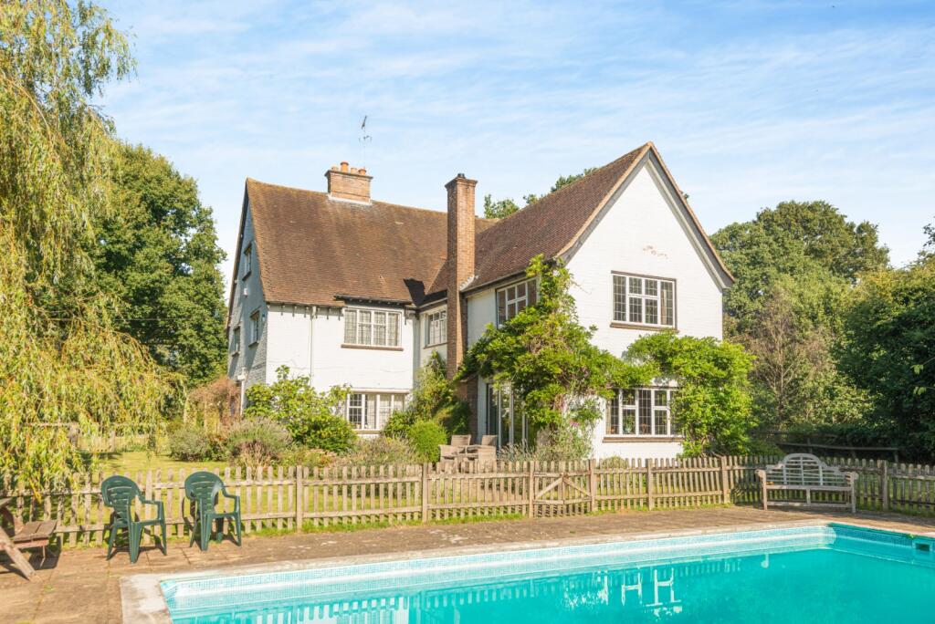 Main image of property: Darrs Lane, Northchurch, Berkhamsted, Hertfordshire