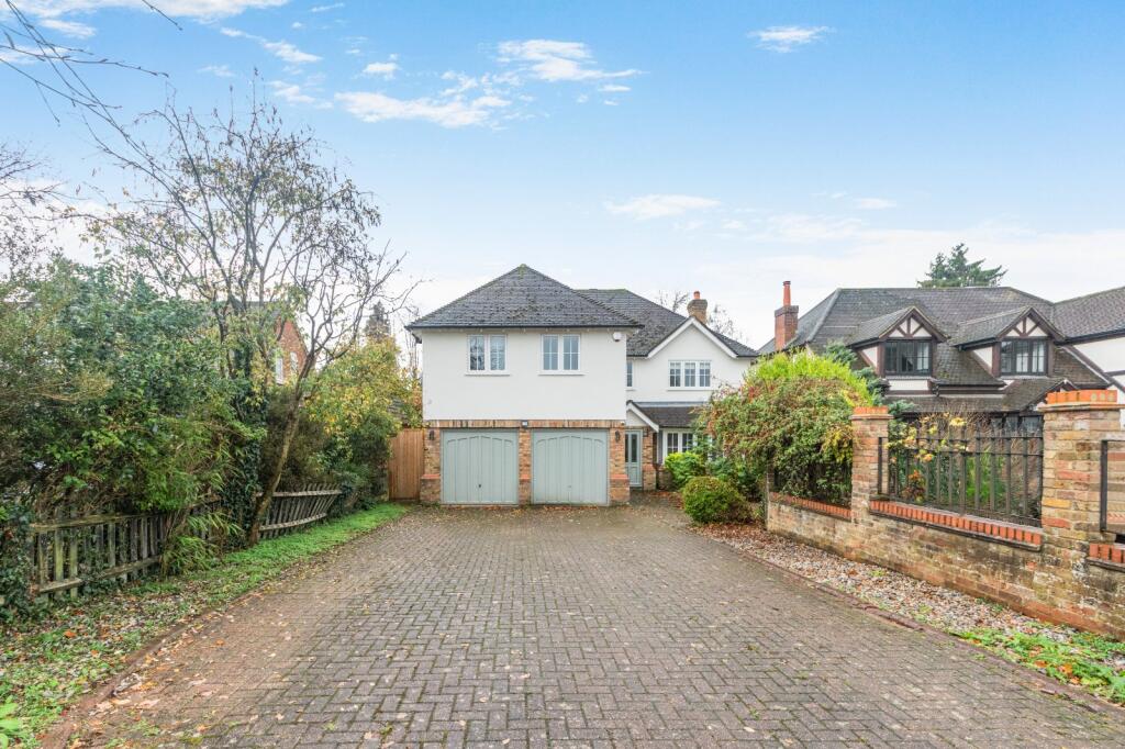 Main image of property: London Road, St. Albans, Hertfordshire