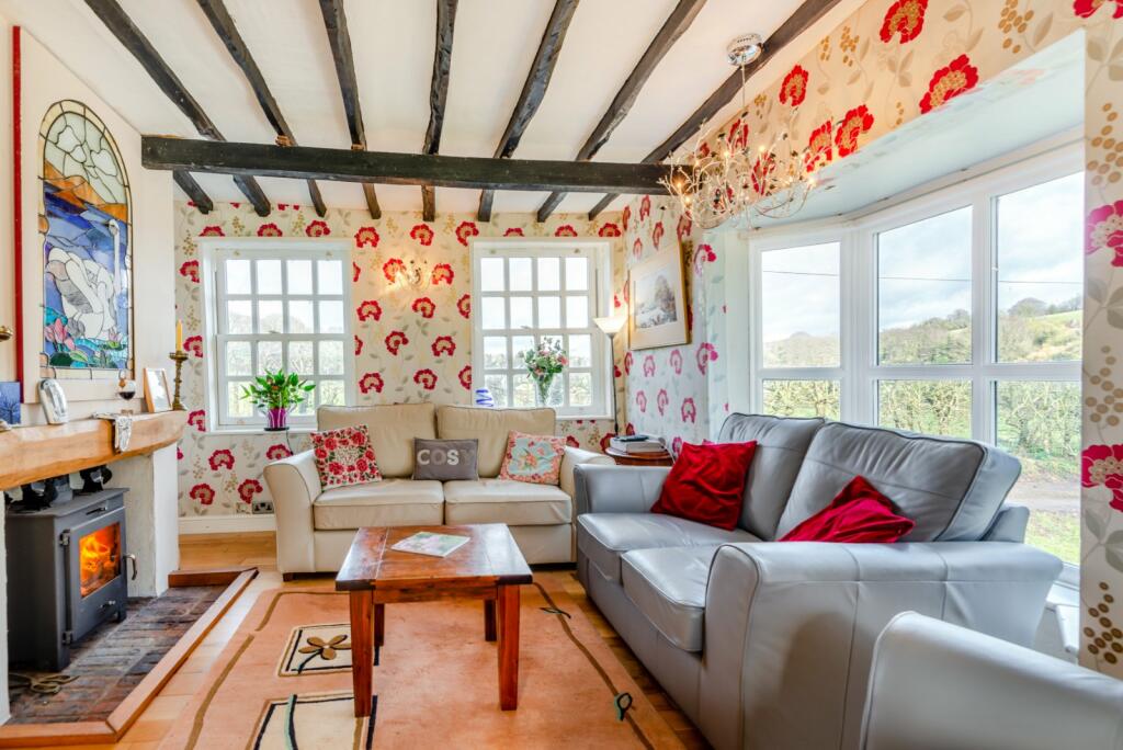 2 bedroom detached house for sale in Ansdore, Petham, Canterbury, Kent, CT4