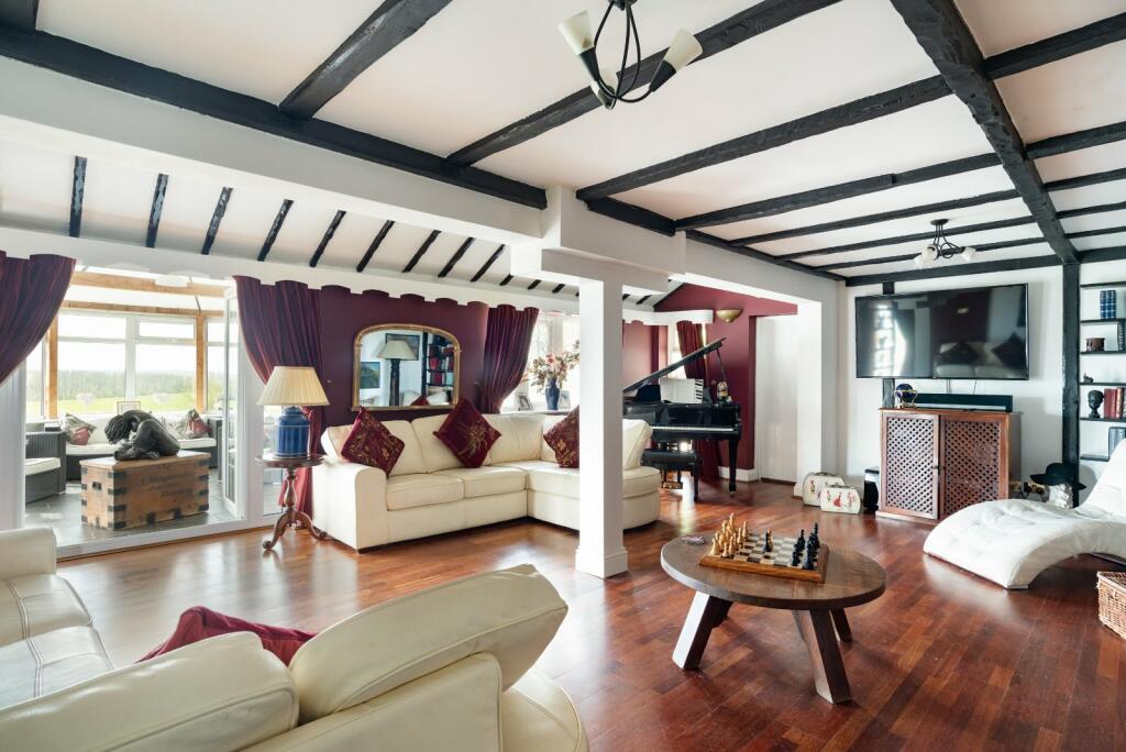 Additional property image - Etchinghill, Folkestone, Kent