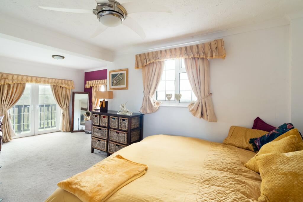 Additional property image - Etchinghill, Folkestone, Kent
