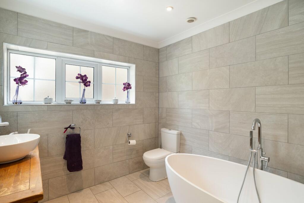 Additional property image - Etchinghill, Folkestone, Kent