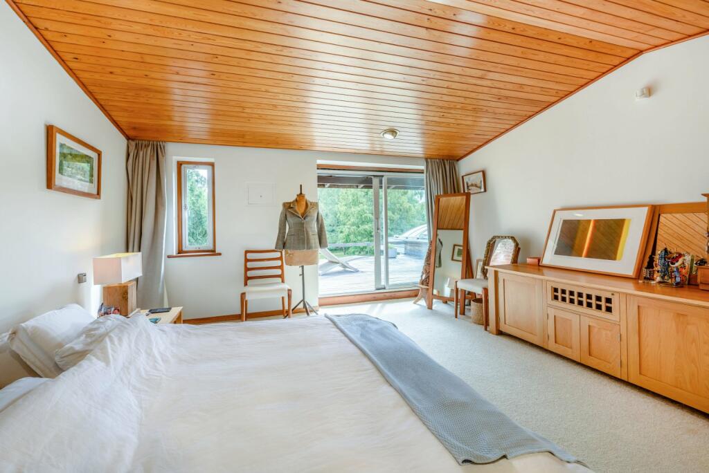 Additional property image - Hambrook Lane, Chilham, Kent