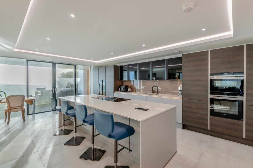 Additional property image - Martello House, Encombe, Sandgate, Kent