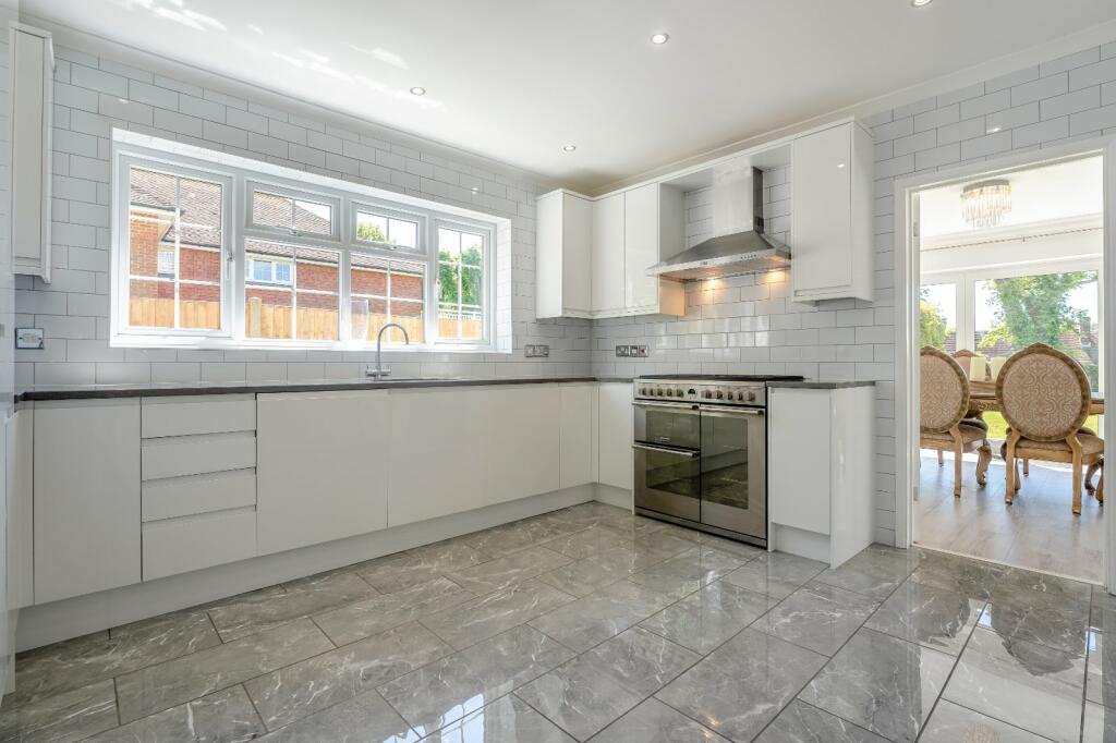Additional property image - Cliff Road, Hythe, Kent