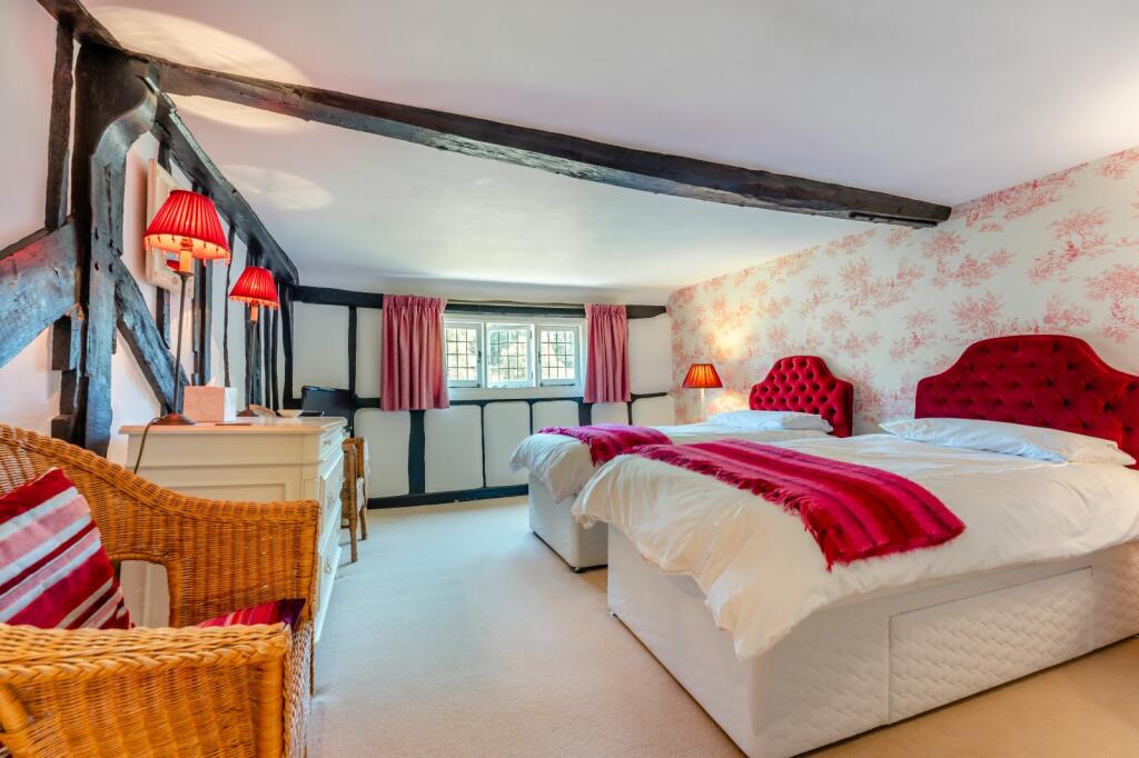 Additional property image - Park Gate Road, Elham, Canterbury, Kent