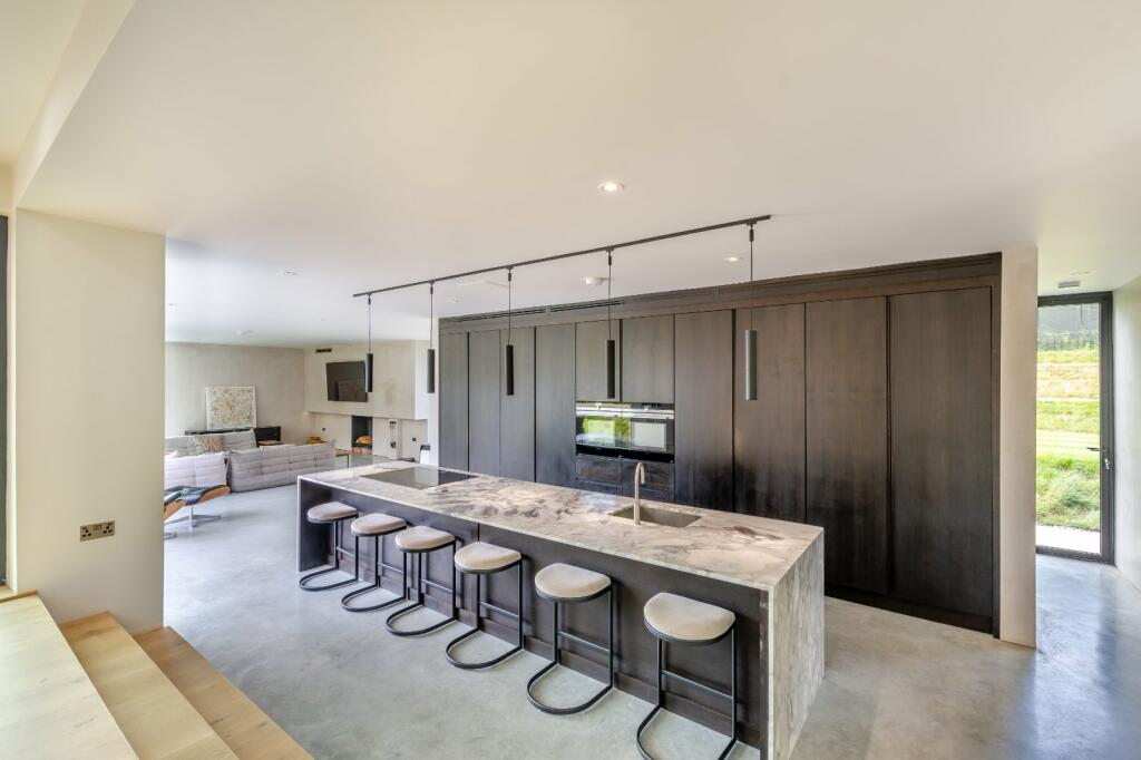 Additional property image - Bluehouse Lane, Saltwood, Kent