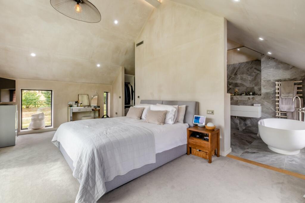 Additional property image - Bluehouse Lane, Saltwood, Kent