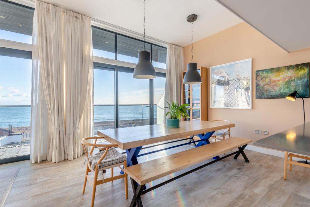 Additional property image - Bay, 98 St Leonards Road, Hythe, Kent
