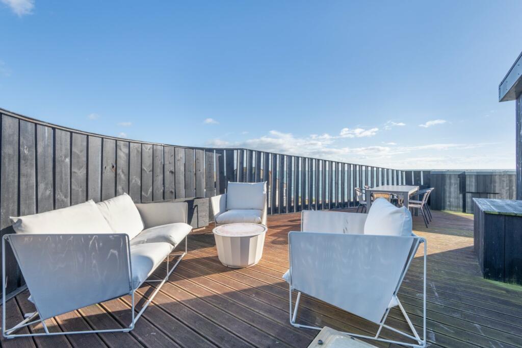 Additional property image - Bay, 98 St Leonards Road, Hythe, Kent