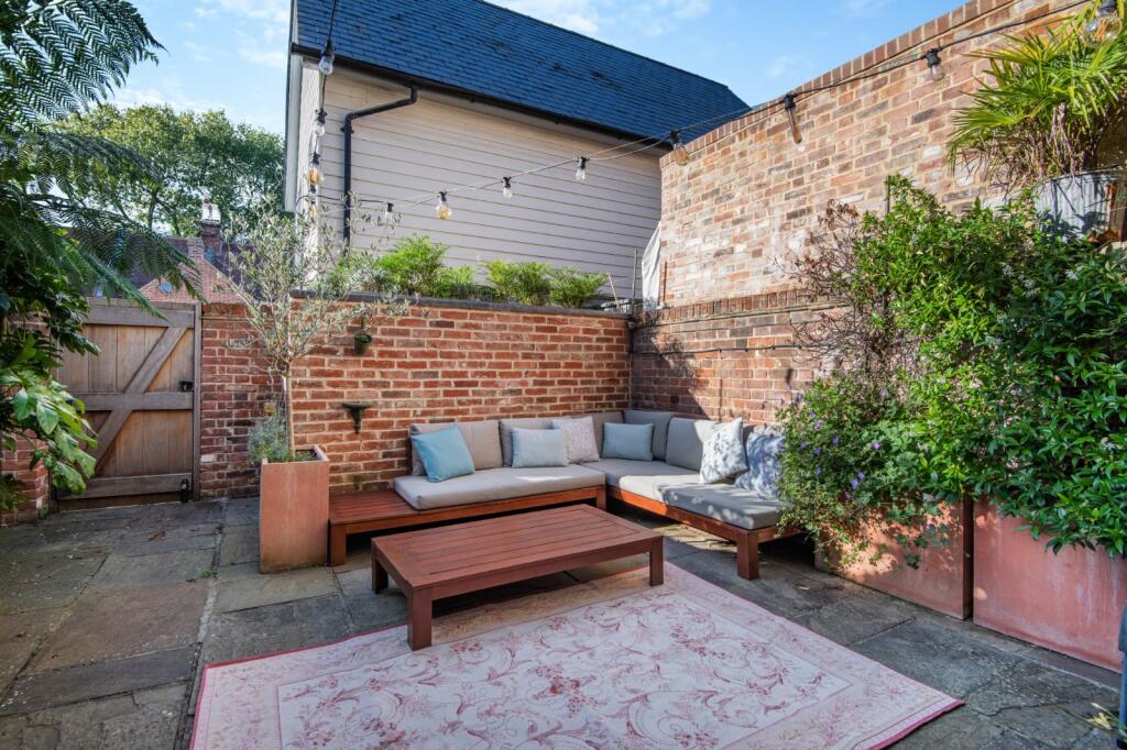 Additional property image - Stour Street, Canterbury, Kent
