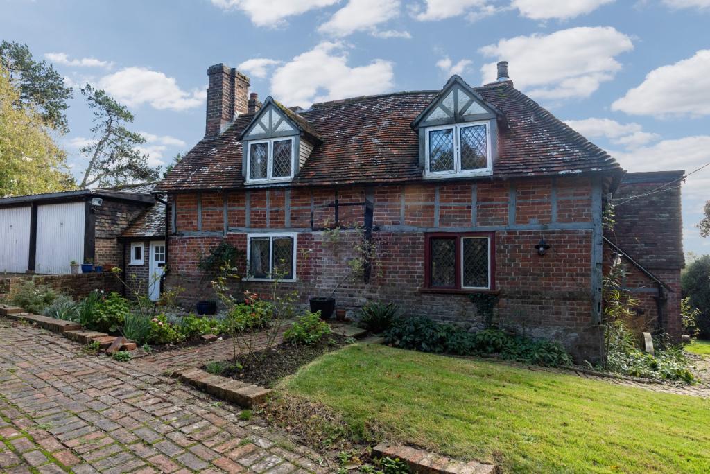 4 bedroom detached house for sale in Lympne Hill, Lympne, Hythe, Kent, CT21