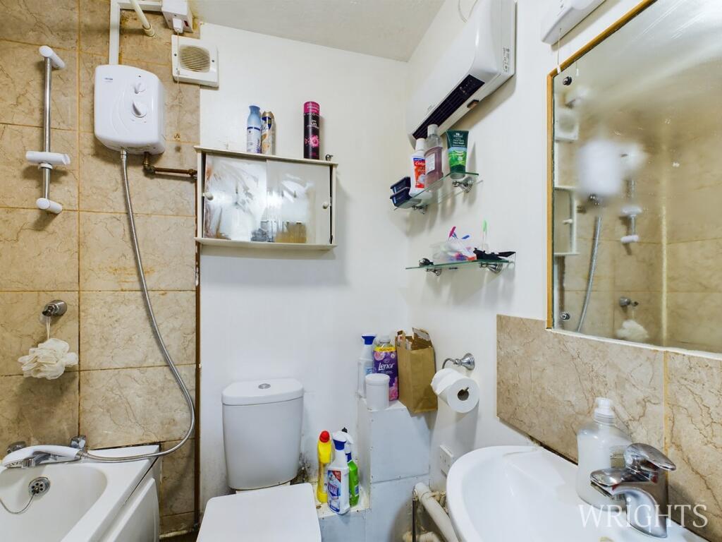 Additional property image - Walsingham Close, Hatfield, AL10