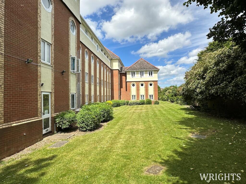 Additional property image - Walsingham Close, Hatfield, AL10