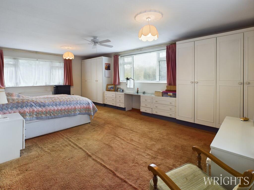 Additional property image - Sunnyfield, HATFIELD, AL9