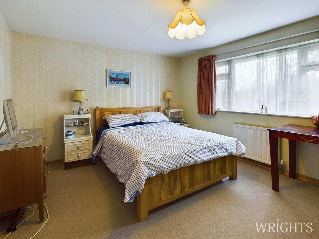 Additional property image - Sunnyfield, HATFIELD, AL9