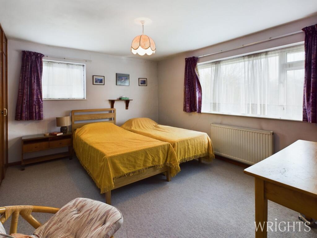Additional property image - Sunnyfield, HATFIELD, AL9