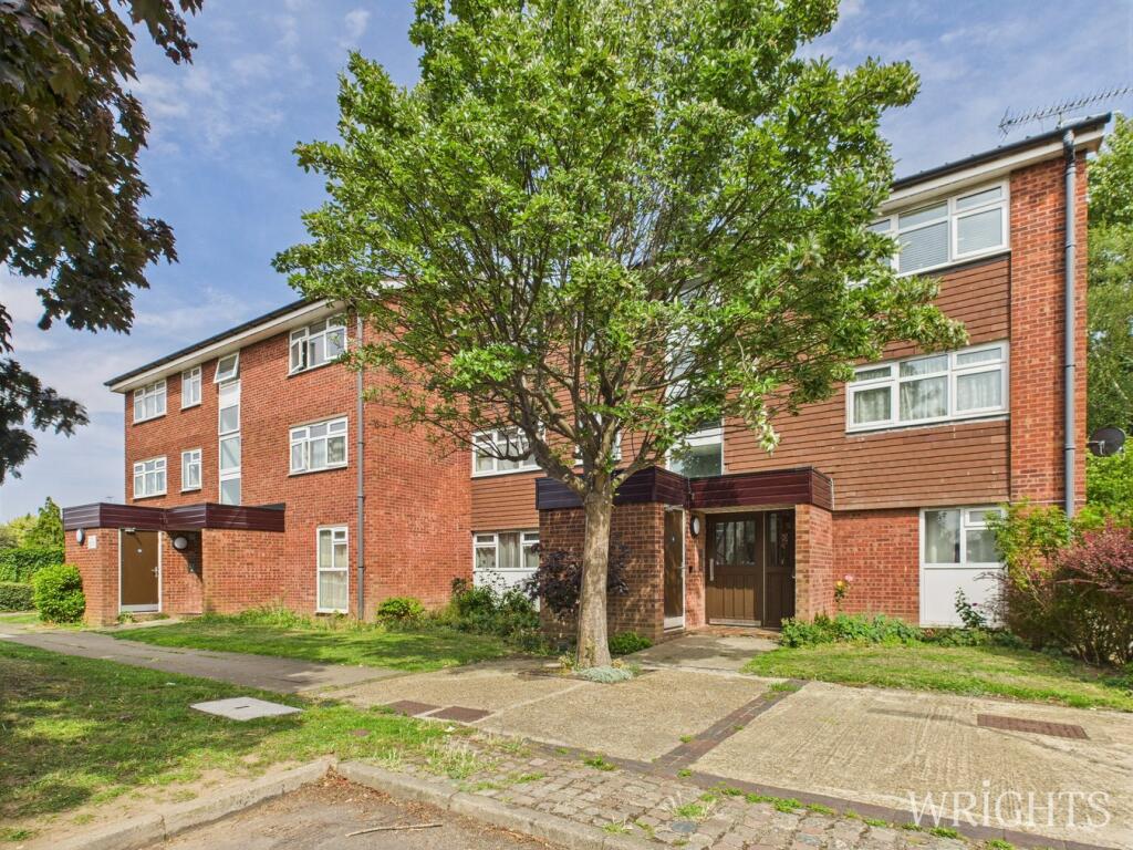 Main image of property: Oak Tree Close, Hatfield, AL10