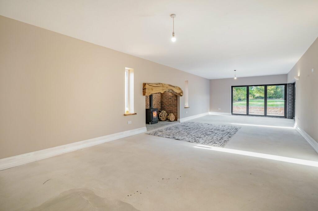 Additional property image - Woodbank Lane, Woodbank, Chester