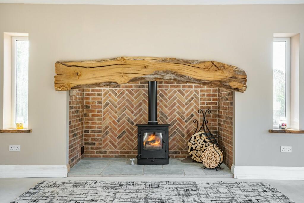 Additional property image - Woodbank Lane, Woodbank, Chester