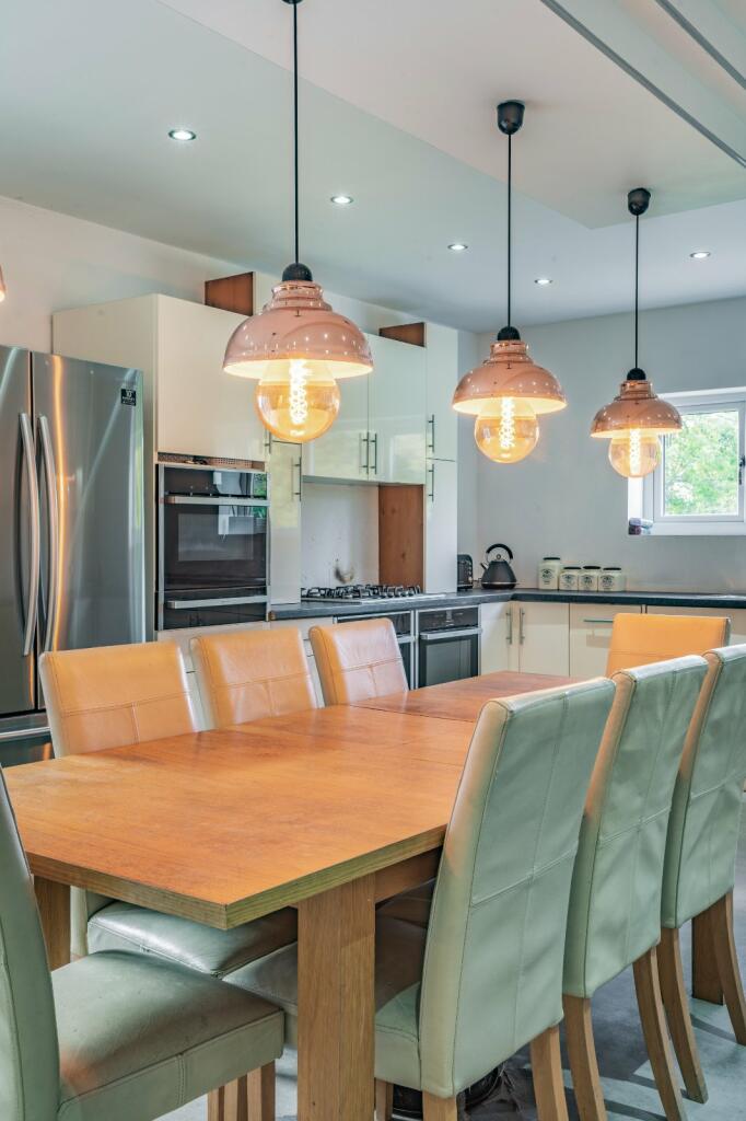 Additional property image - Woodbank Lane, Woodbank, Chester