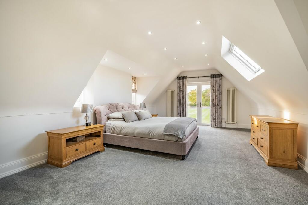 Additional property image - Woodbank Lane, Woodbank, Chester