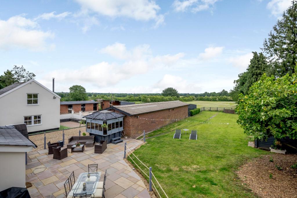 4 bedroom detached house for sale in Weaverham Road, Gorstage