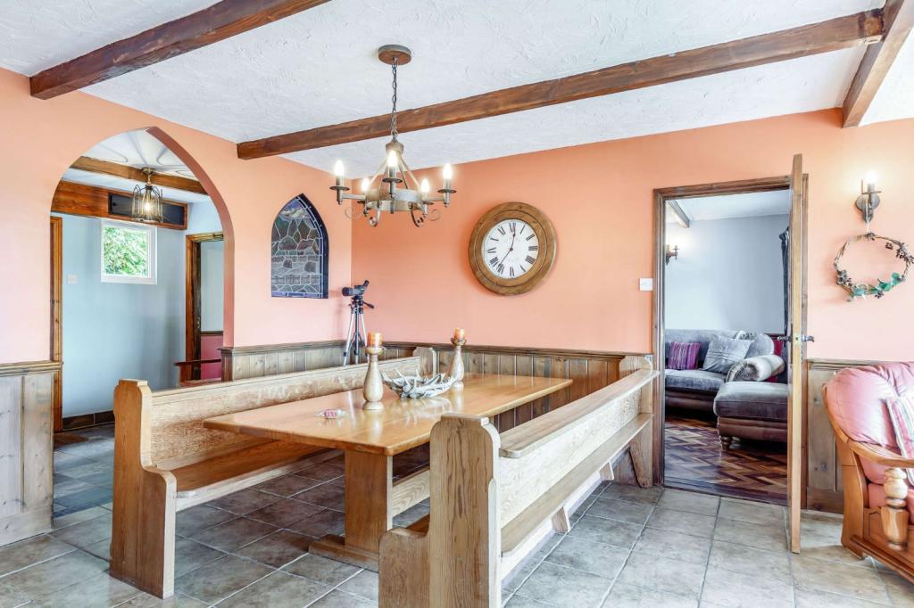 3 bedroom detached house for sale in Rewe, Exeter, EX5